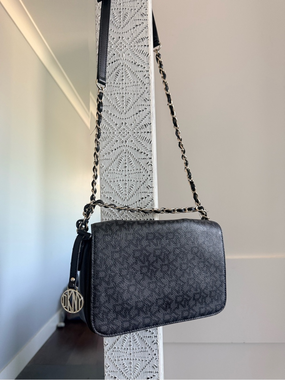 DKNY Black Signature Crossbody Bag with Chain Strap